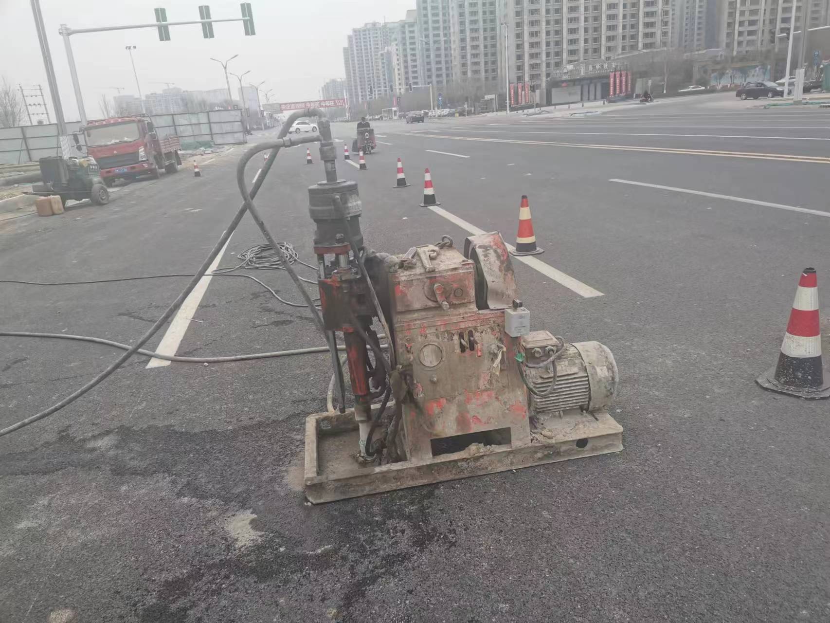 尖草坪路基注浆